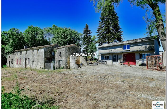 A vendre sur 1,14 Ha - Maison 1 à Réhabiliter 200 m² / Maison 2 Habitable Immédiat CHERMIGNAC (17) — photo 3