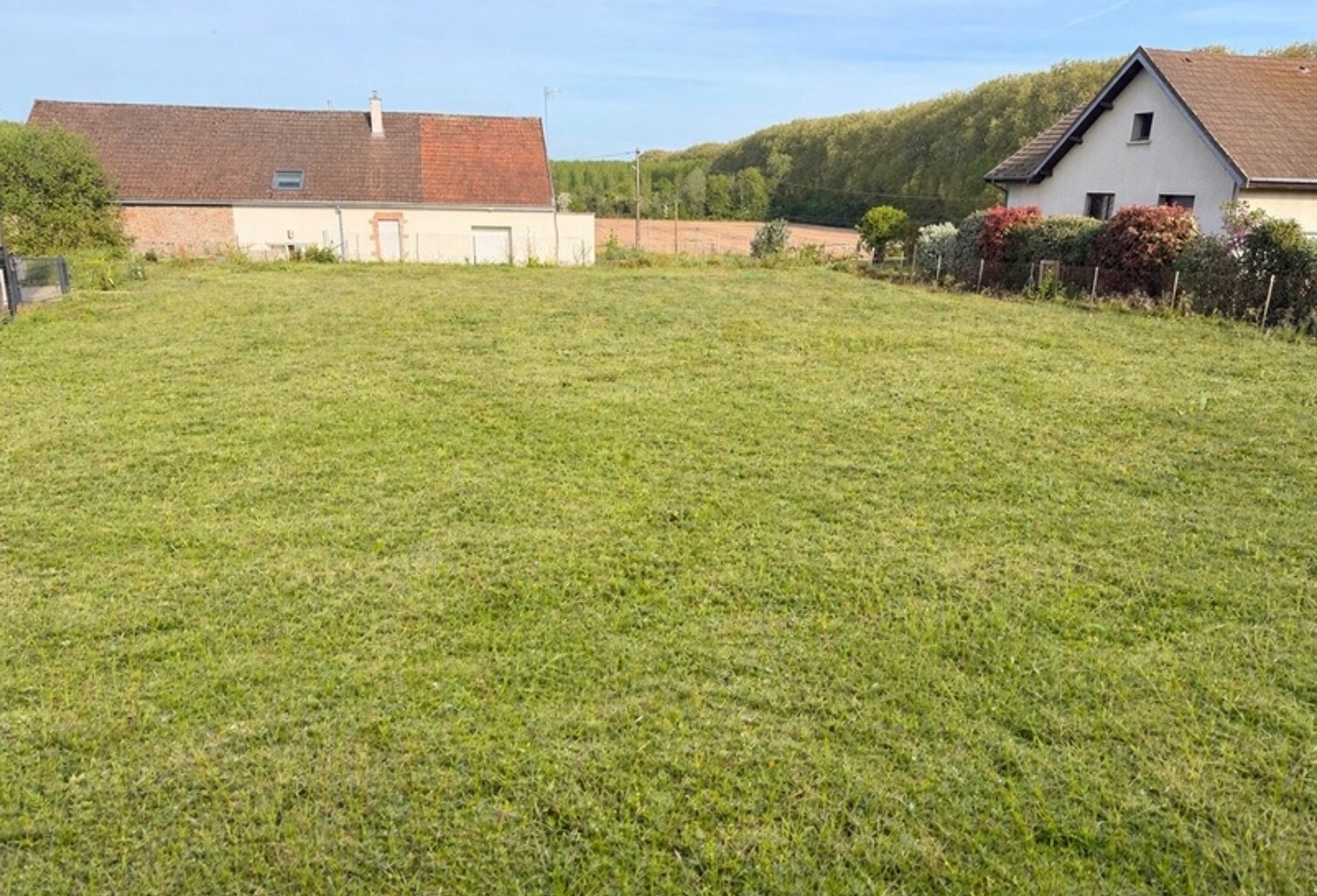 Terrain à vendre  VILLERS LES POTS (21) — photo 1