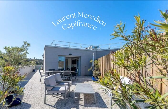 APPARTEMENT D’EXCEPTION – DERNIER ÉTAGE – TERRASSE PANORAMIQUE — photo 2