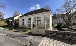 Immeuble  1996 m² à vendre à Tours (37000)