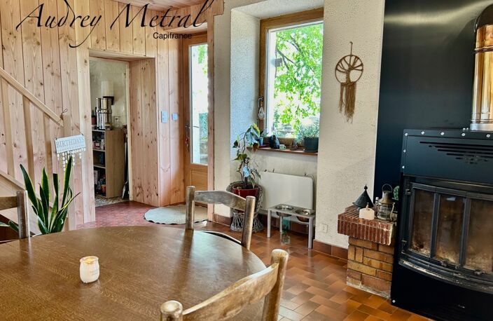 Maison individuelle à vendre à Ruffieux + Grange 200 m² + terrain + vue dégagée à 1h de Genève, 45 min d'Annecy et 30 min d'Aix-les-bains — photo 4