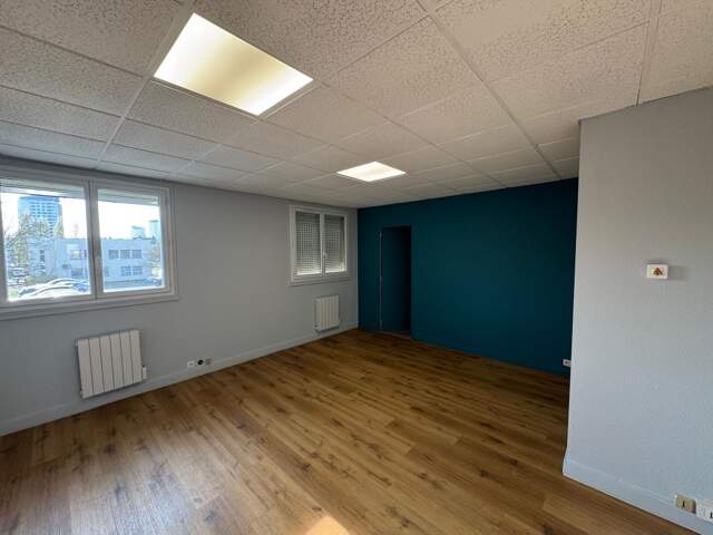 Bureau Saint Avertin 40 m2 — photo du bien