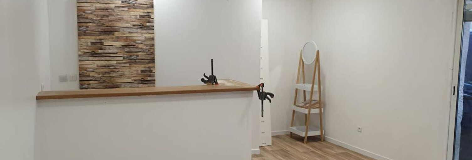 Commerce  25 m² à louer à Tours (37000)