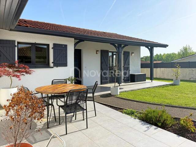Maison 5 pièces — photo du bien