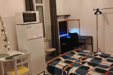 Appartement 1 pièces 425 €