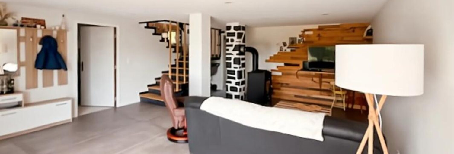Maison 5 Pièces 107 m² à vendre à Lamure-sur-Azergues (69870)