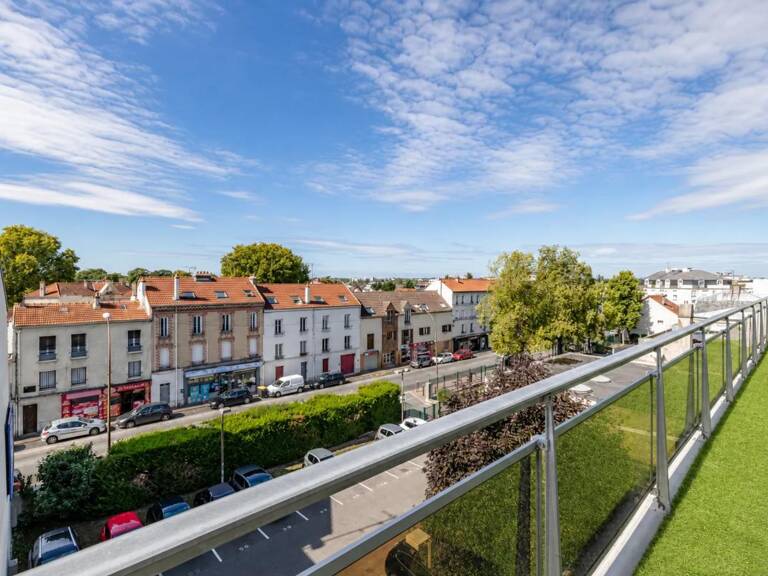 Appartement de 4 pièces de 78 m² situé à Livry-Gargan — photo 1