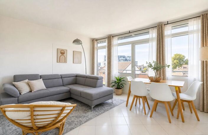 Appartement de 4 pièces de 78 m² situé à Livry-Gargan — photo 2