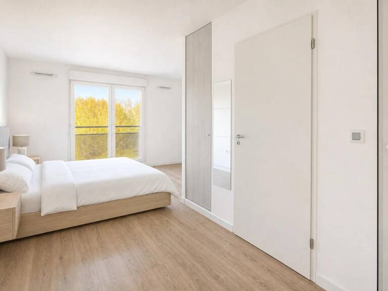 Idéal investissement : appartement 30 m² à Poissy vendu loué — photo 1