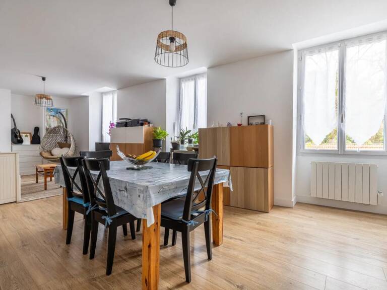 Lumineux T4 de 95 m² à La Ferté-Alais — photo 1