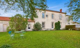 Maison 10 Pièces 210 m² à vendre à Nalliers (85370)