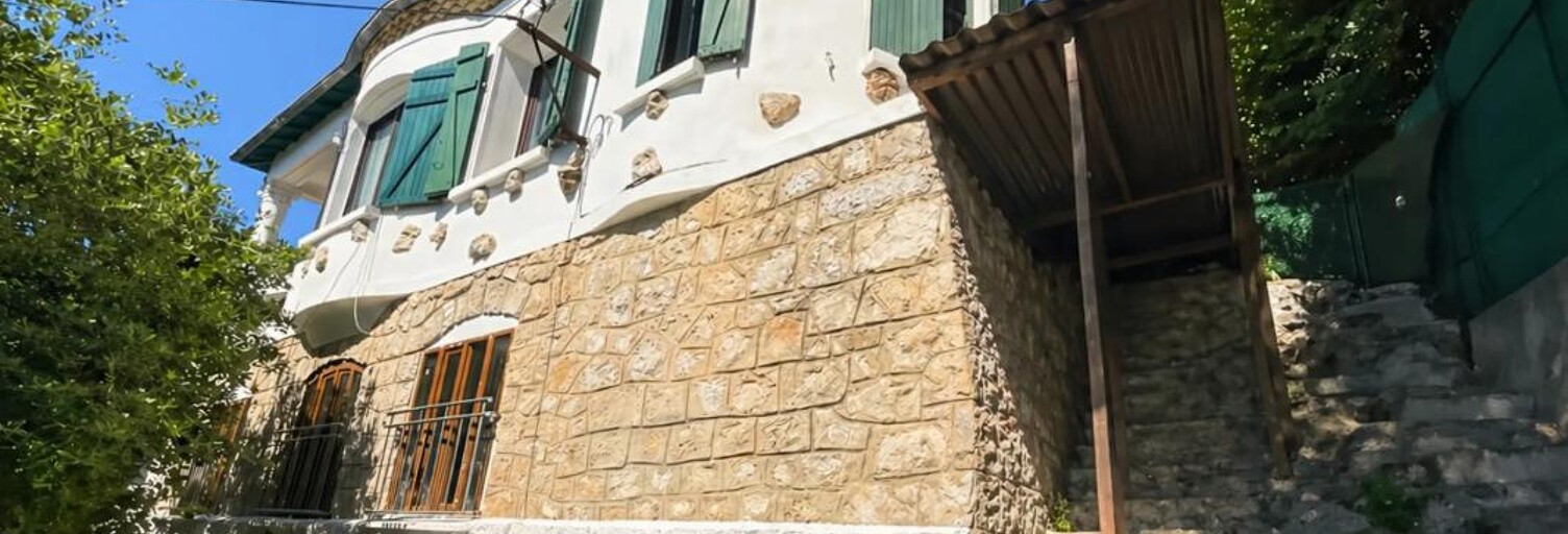Maison 7 Pièces 93 m² à vendre à Nice (06100)