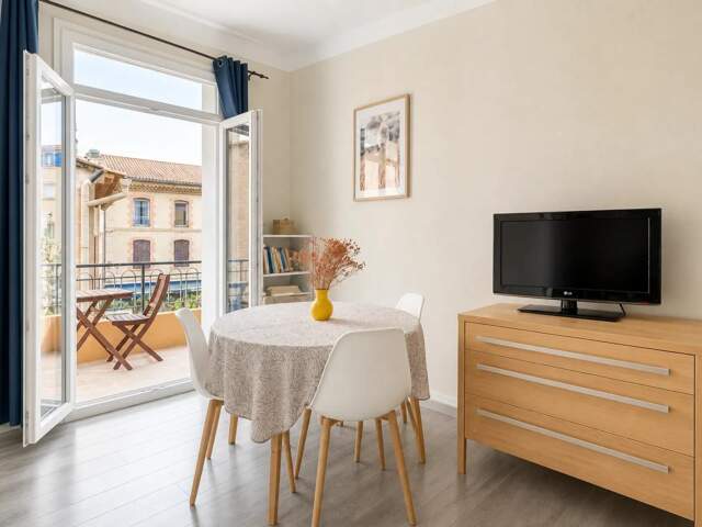 Appartement de charme 4 pièces avec bel aperçu mer au Lavandou — photo du bien