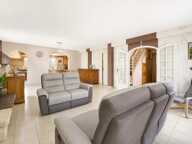 Maison familiale 7 pièces à Sadirac avec piscine — photo 2