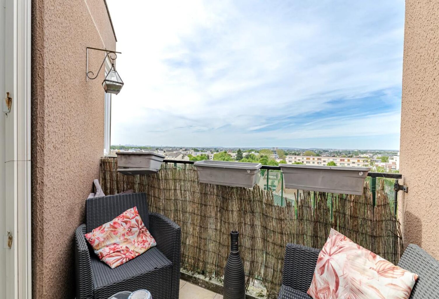 Appartement 4 pièces 85 m² à Livry-Gargan — photo 1