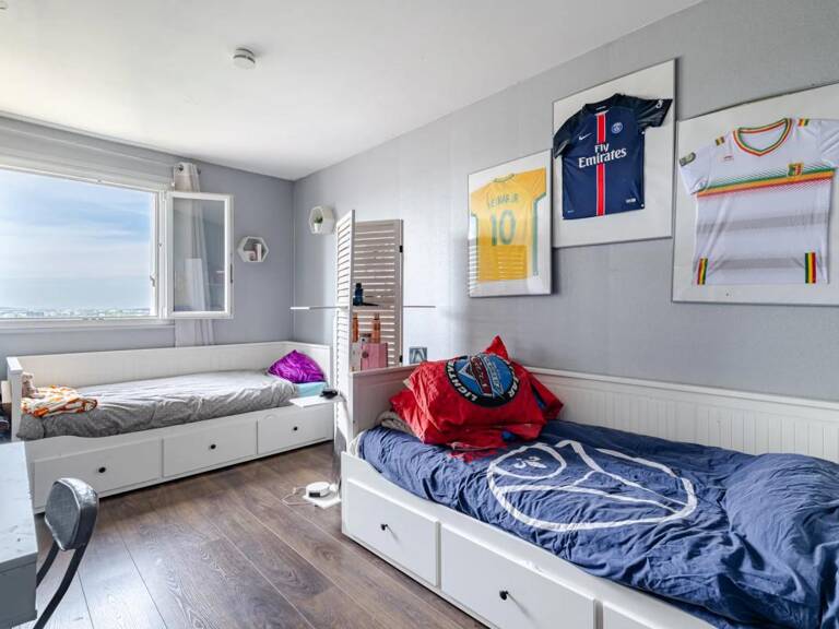 Appartement 4 pièces 85 m² à Livry-Gargan — photo 1