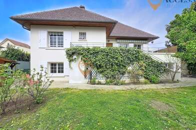 Maison 8 pièces 545000 €