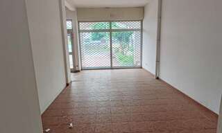 Commerce  44 m² à louer à Saint-Denis (97490)