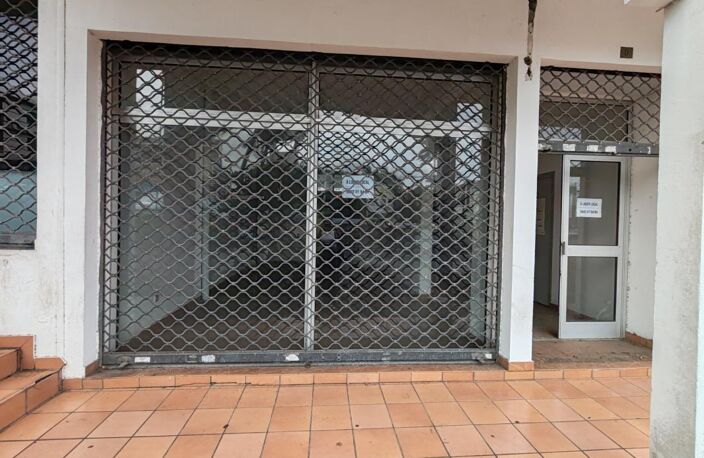 Local de 44 m2 à louer au bas du Moufia — photo 2