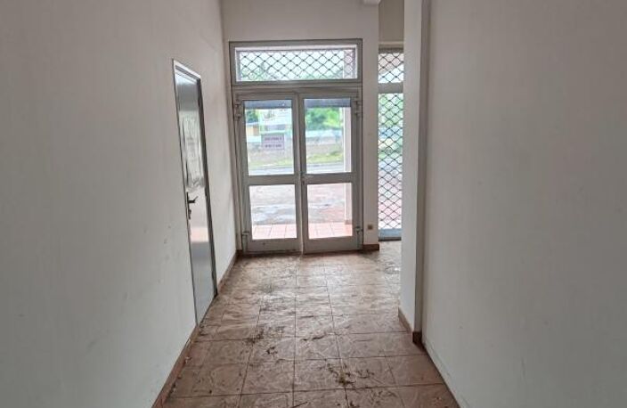 Local de 44 m2 à louer au bas du Moufia — photo 5