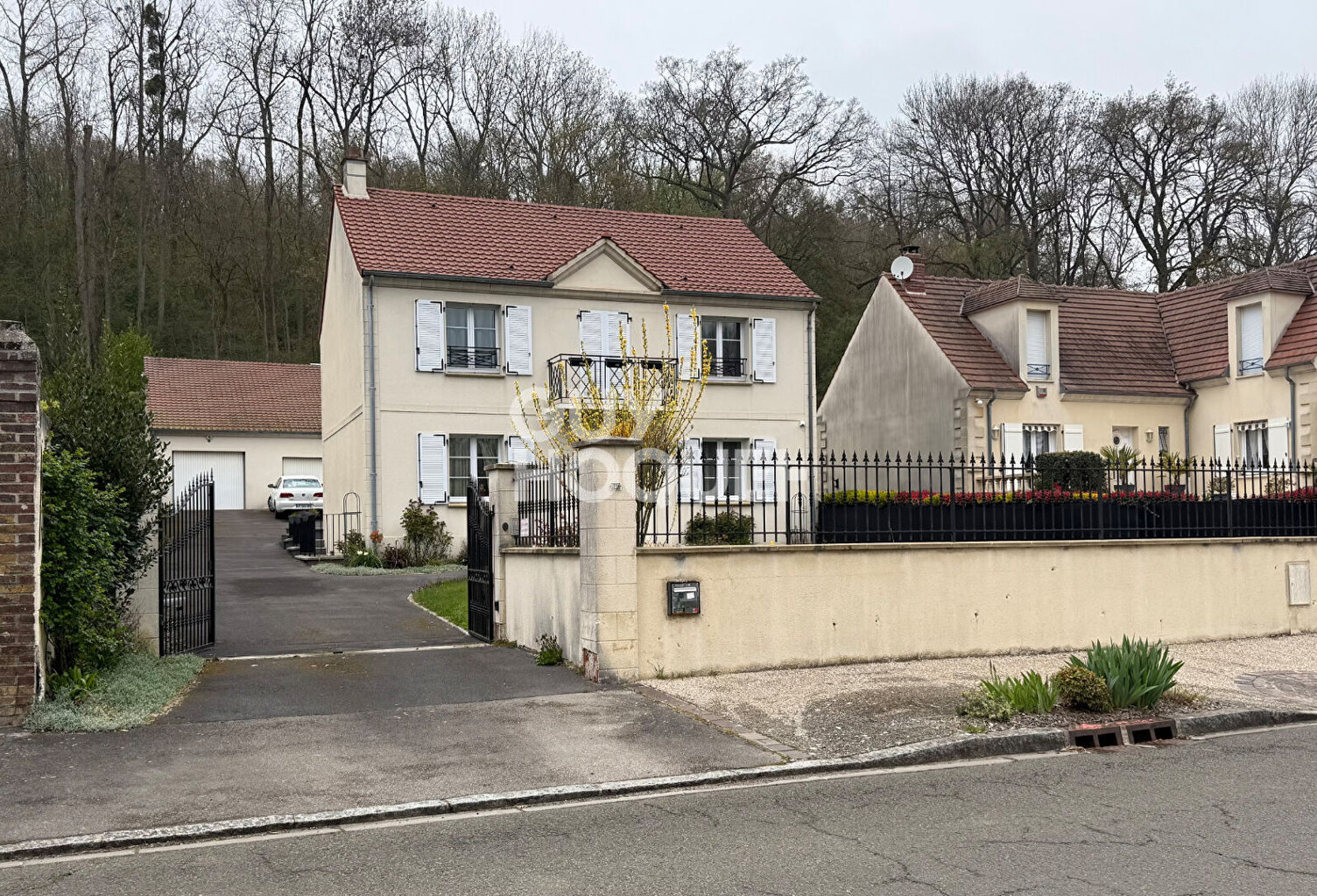 Maison spacieuse 8 pièces à vendre à Jaux, secteur Compiègne — photo 1