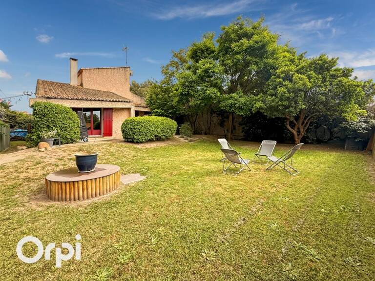 Maison T4 de 119m² + garage sur terrain de 710m² en coeur de ville — photo 1
