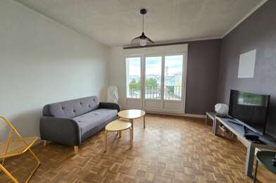 Appartement 3 pièces 730 €