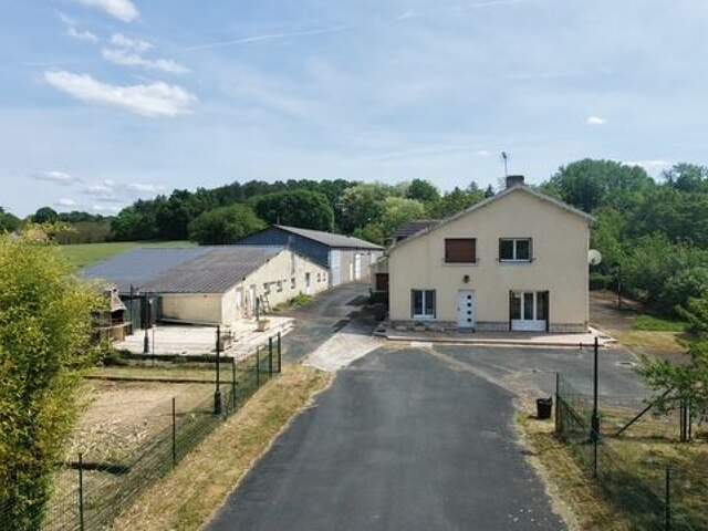 NOYERS SUR CHER, habitations + entrepôts — photo du bien