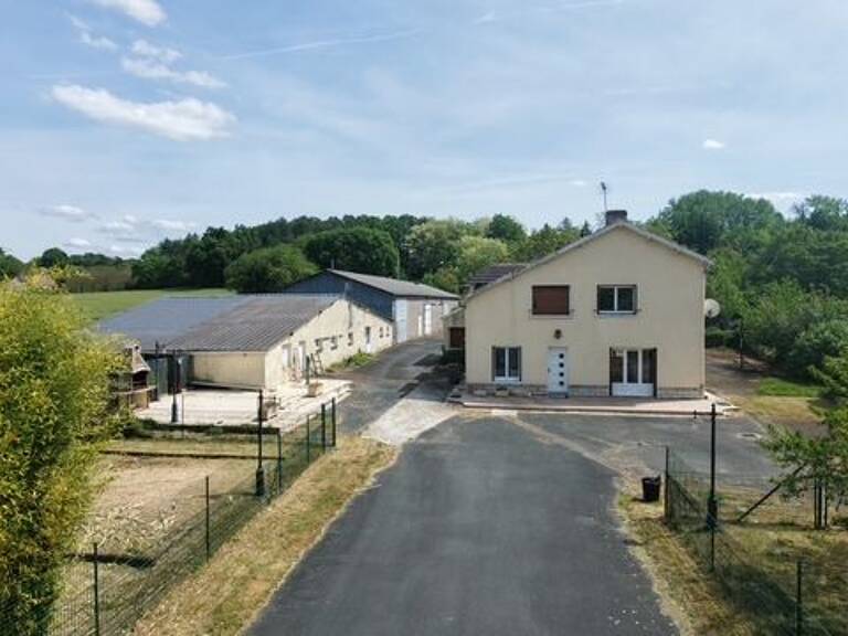NOYERS SUR CHER, habitations + entrepôts — photo 1