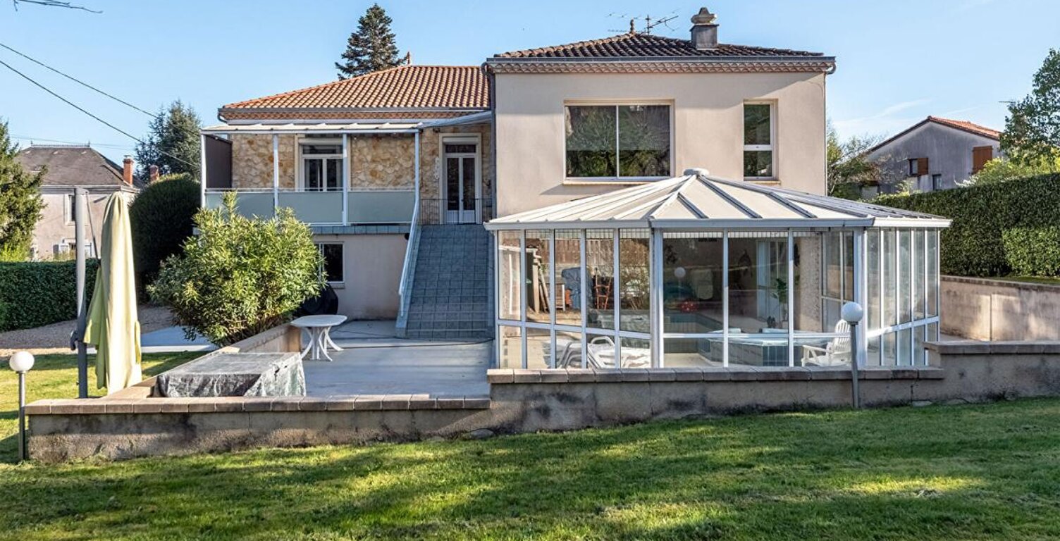 Maison de ville Boulazac 7 pièce(s) 223 m2 avec piscine intérieure — photo 1