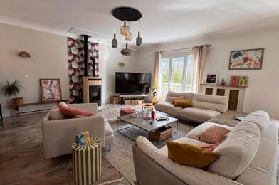 Maison 7 pièces 745000 €