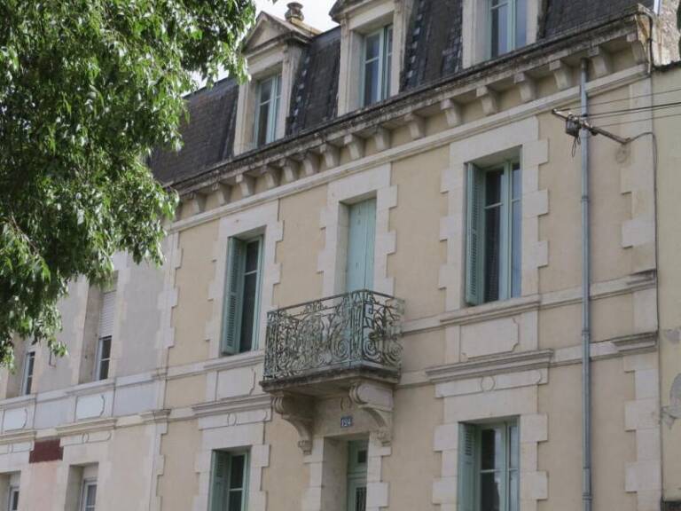 Maison de ville, hyper centre — photo 1