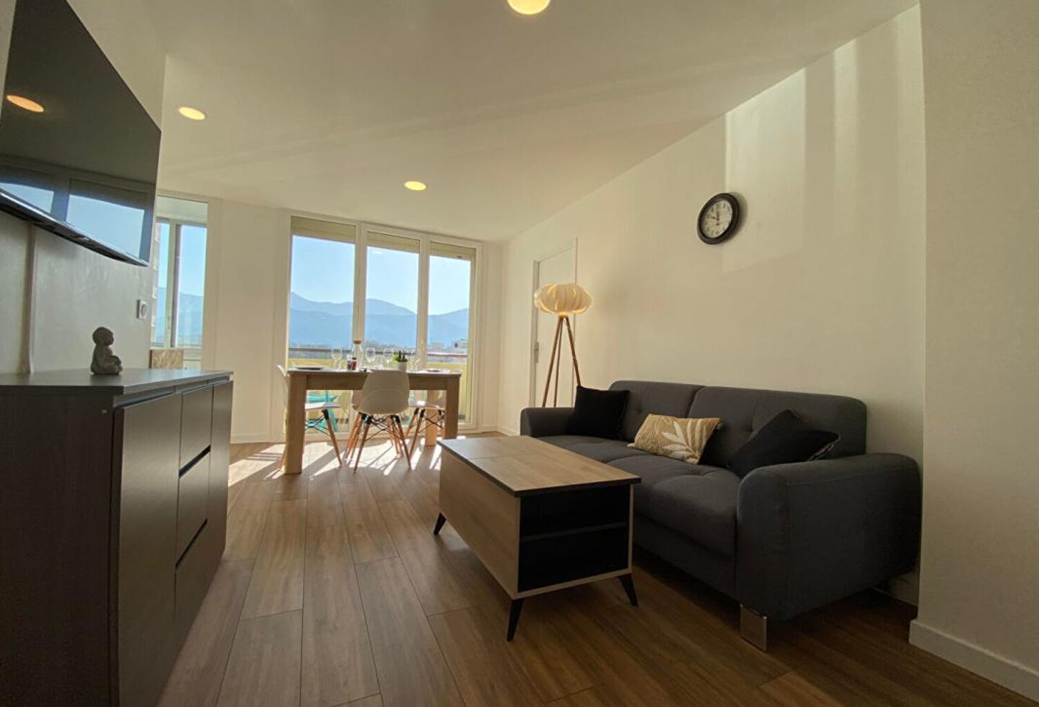Appartement Chambery 4 pièce(s) 68 m2 — photo 1
