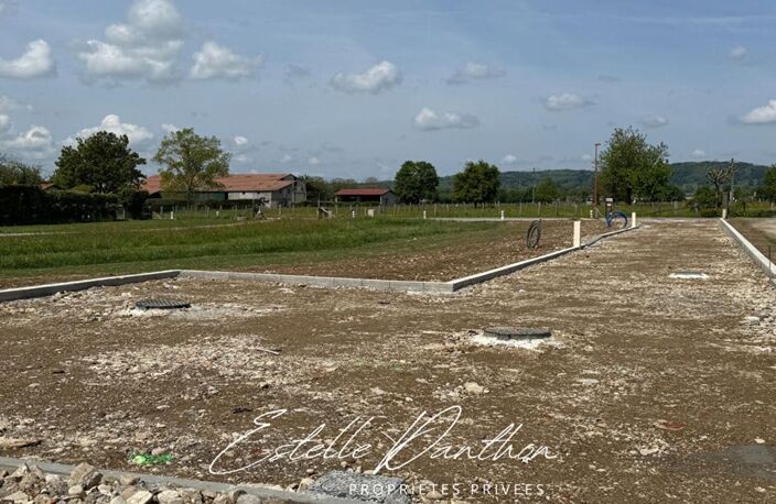 Terrain constructible viabilisé de 776 m2 à Longechenal — photo 3