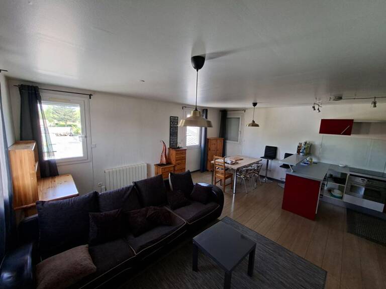 Appartement Grand Couronne 2 pièce(s) 53 m2 avec local commercial — photo 1