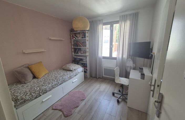 Maison  6 pièce(s) 133.69 m2 à Plan-de-Cuques — photo 5