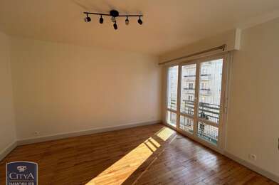 Appartement 3 pièces 930 €