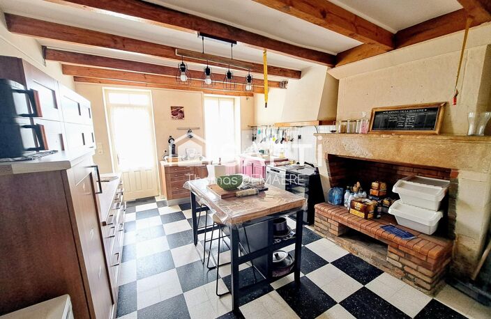 Belle longère rénovée avec dépendance et garage — photo 3
