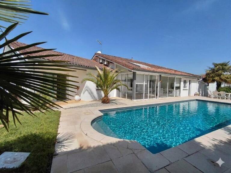 Maison À Vendre — photo 1