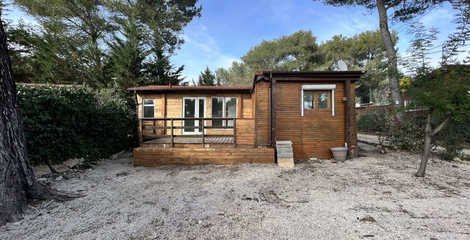 Mobil-home et chalet sur terrain de loisir au Castellet — photo 1