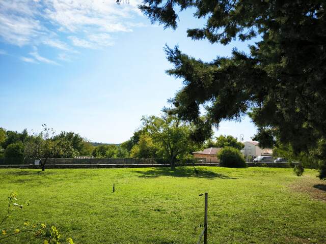 Terrain constructible — photo du bien