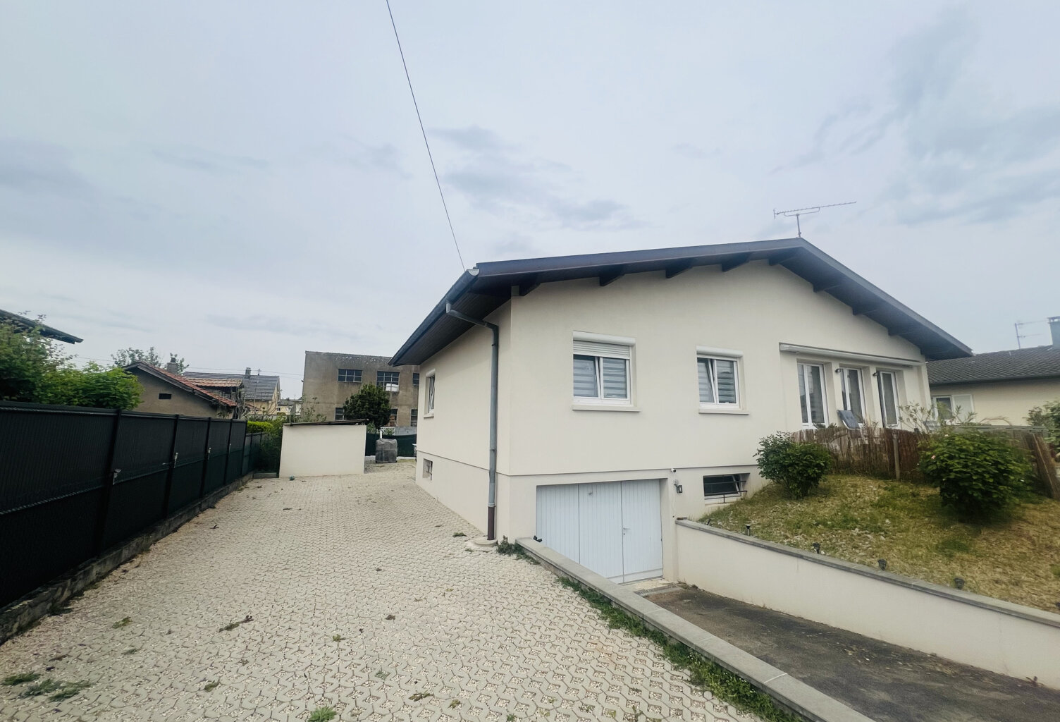 Maison de 82m2 à vendre 291500 EUR à Wittenheim — photo 1