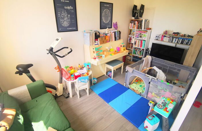DOMAINE DE FALICON : 3/4 PIECES EN ETAGE ELEVE — photo 2