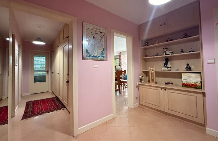 APPARTEMENT CERNAY - SECTEUR CALME — photo 3