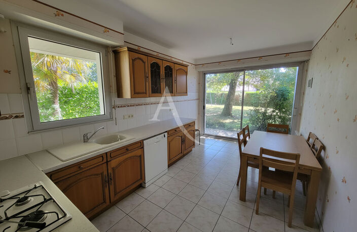 Maison Lescar 7 pièce(s) 170 m2 — photo 4