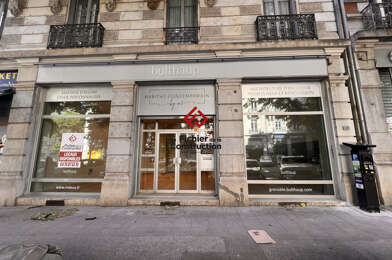 Commerce  250000 €