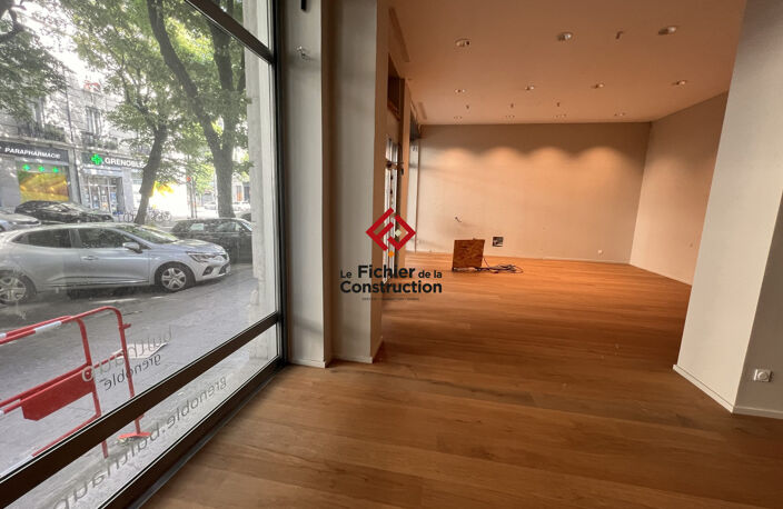 Grenoble centre ville gambetta murs commerciaux — photo 4