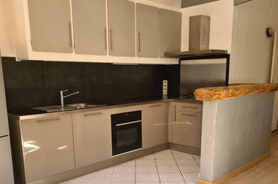 Appartement 4 pièces 171200 €