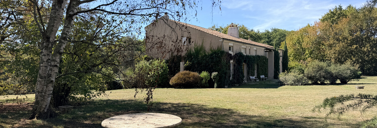 Maison 9 Pièces 306 m² à vendre à Nouaillé-Maupertuis (86340)