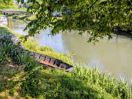 maison en pierre sur DAMVIX Marais Poitevin vue rivière — photo 3